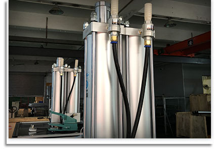 可調(diào)5噸增壓缸 可調(diào)5噸增壓缸